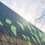 Inteligentne fasady bioaktywne – trendy w budownictwie zrównoważonym