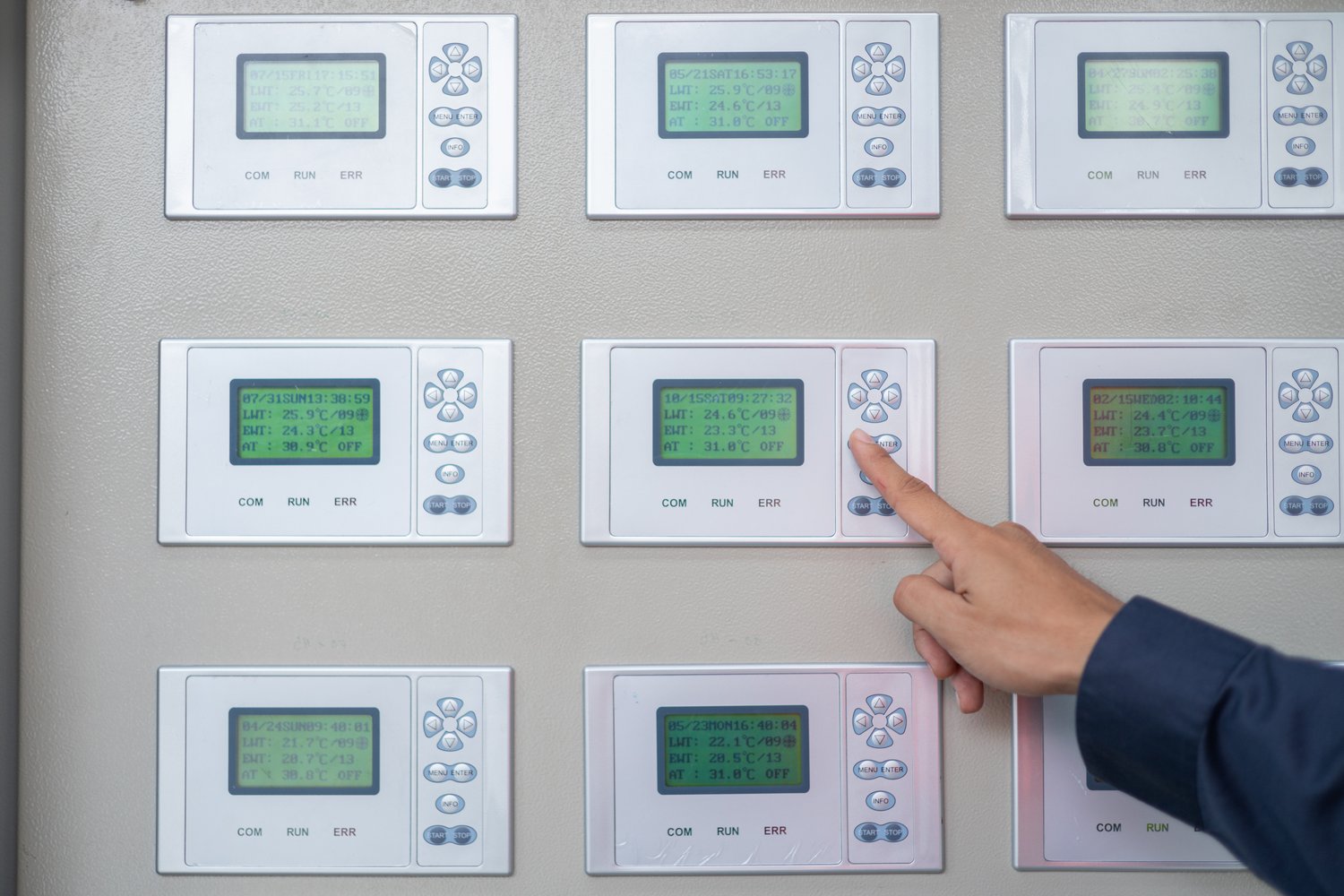 Problemy z synchronizacją systemów HVAC w budynkach hybrydowych – diagnoza i rozwiązania
