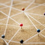Problemy z synchronizacją systemów distributed ledger w zarządzaniu mediami