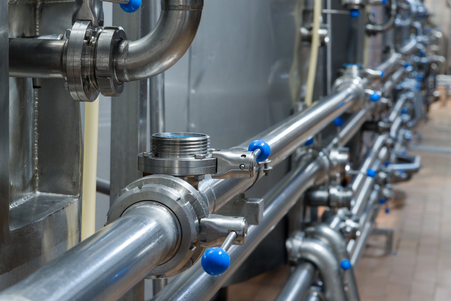 Profesjonalne instalacje hydrauliczne z wykorzystaniem rur nierdzewnych