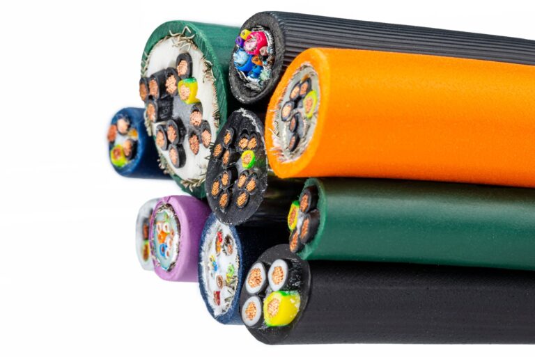 Jak wybrać odpowiedni przewód bezhalogenowy do instalacji elektrycznej