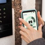 Jak wybrać odpowiedni system alarmowy z możliwością sterowania przez aplikację?