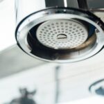 Jak wymienić uszkodzony perlator w kranie bez pomocy hydraulika?