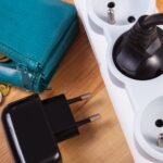 Kiedy opłaca się montaż inteligentnych gniazdek z monitorowaniem zużycia energii?