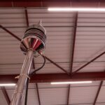 Jak prawidłowo zainstalować system ochrony odgromowej w budynku mieszkalnym